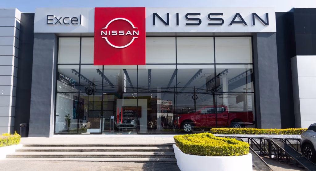 Excel, distribuidor exclusivo de Nissan en Guatemala, renueva la Agencia Nissan Roosevelt
