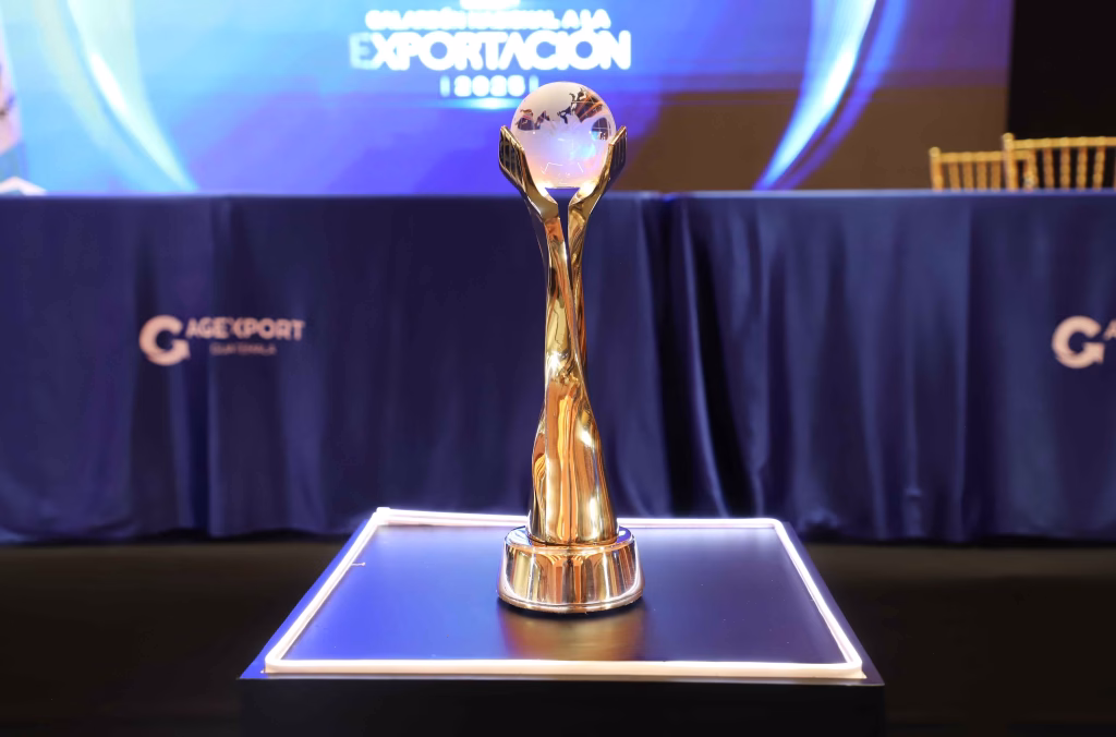 Empresas exportadoras de Guatemala: invitadas a participar en el Galardón Nacional a la Exportación 2026