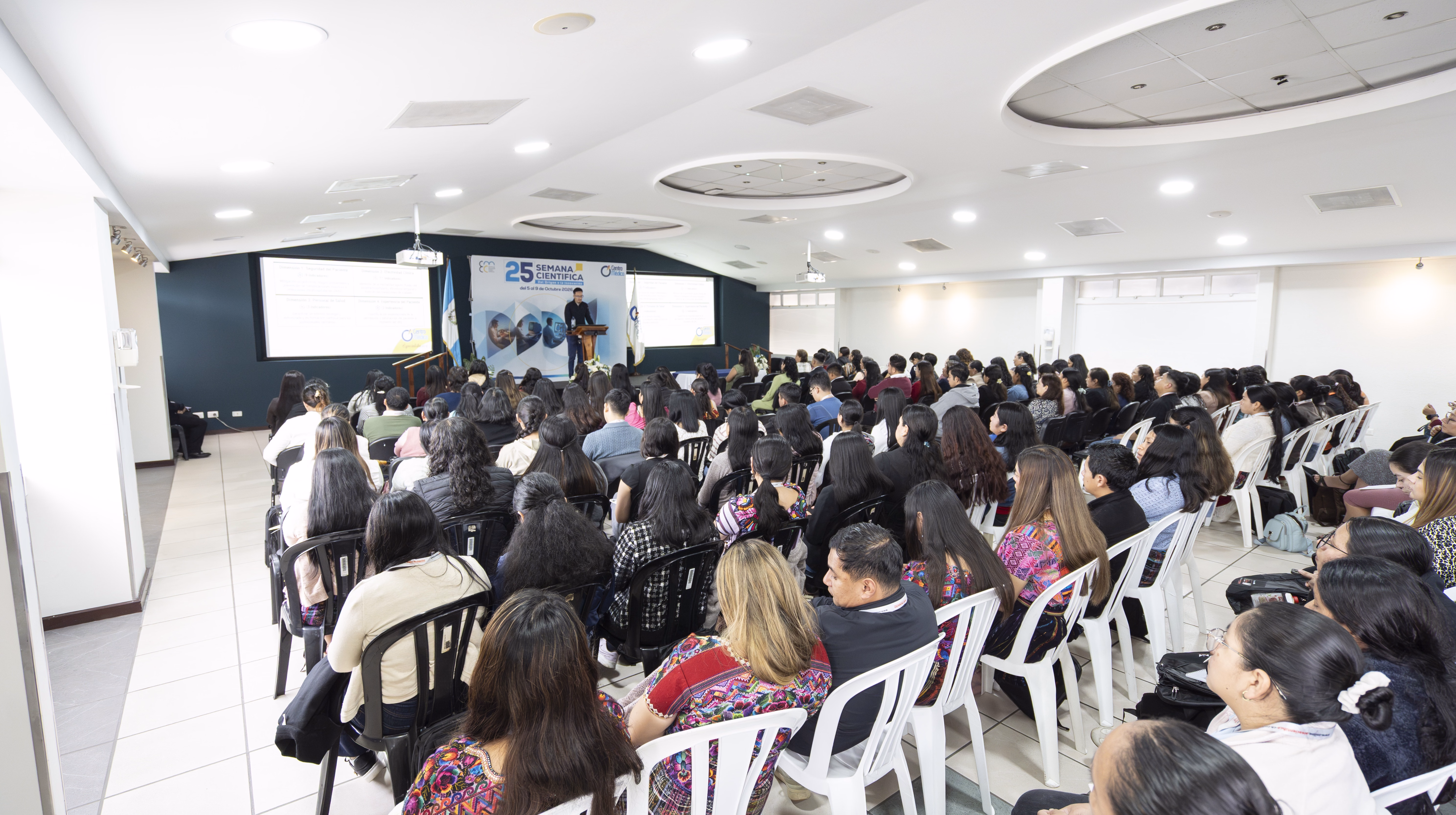 Hospital Centro Médico concluye con éxito su 25ª Semana Científica “Del Origen a la Innovación"